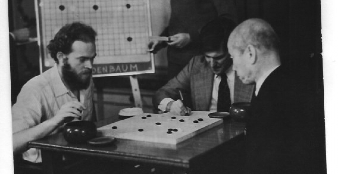Partida histórica: Enrique Lindenbaum vs Iwamoto Kaoru