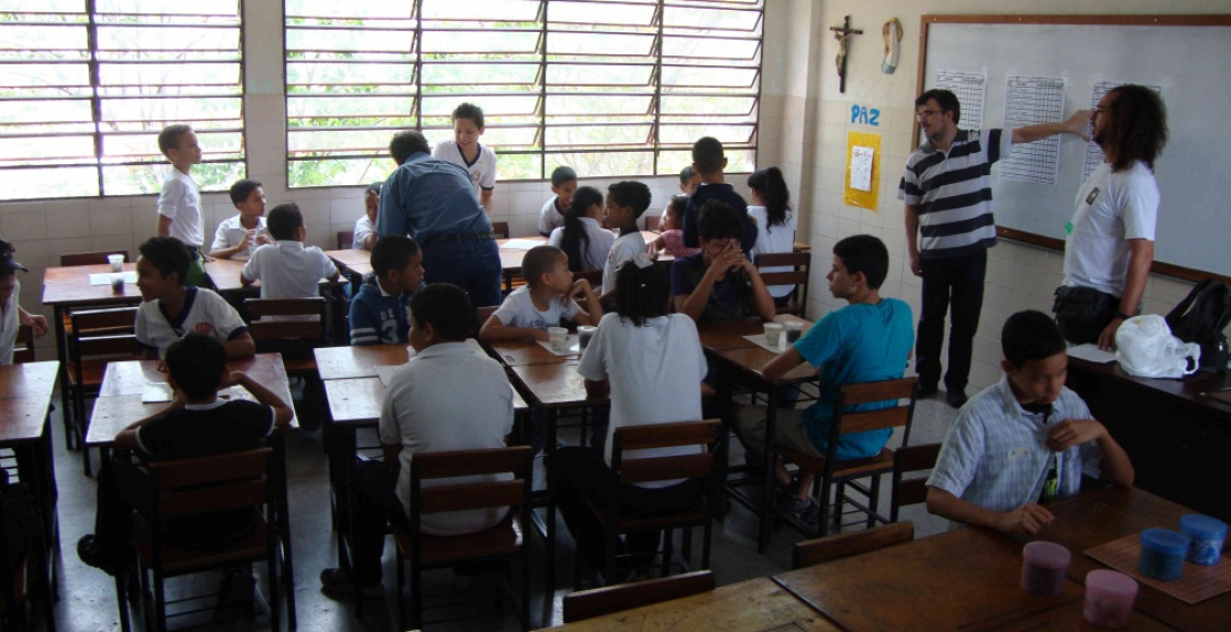 Proyecto de Enseñanza de Go para Niños de Latinoamérica